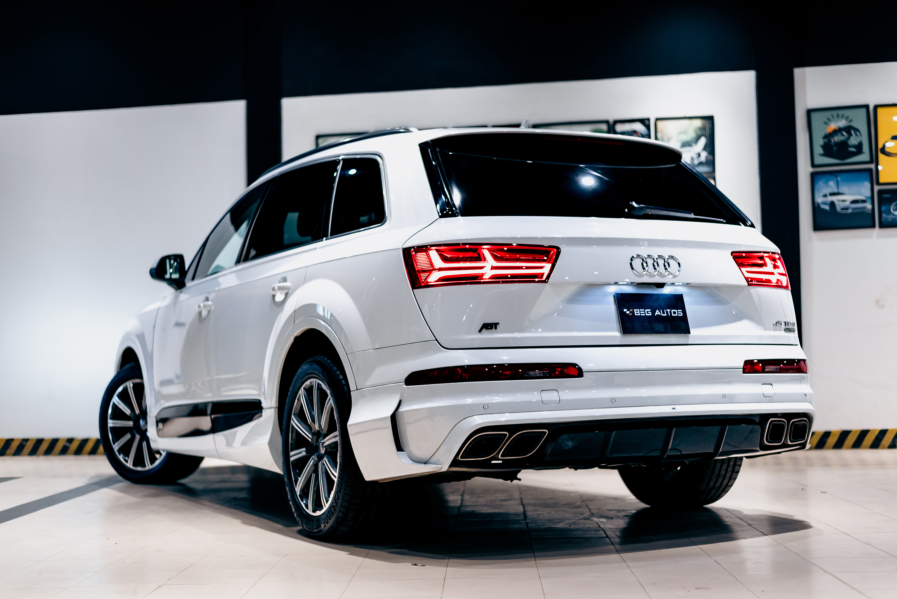 View of 2020 Audi 2018 in White